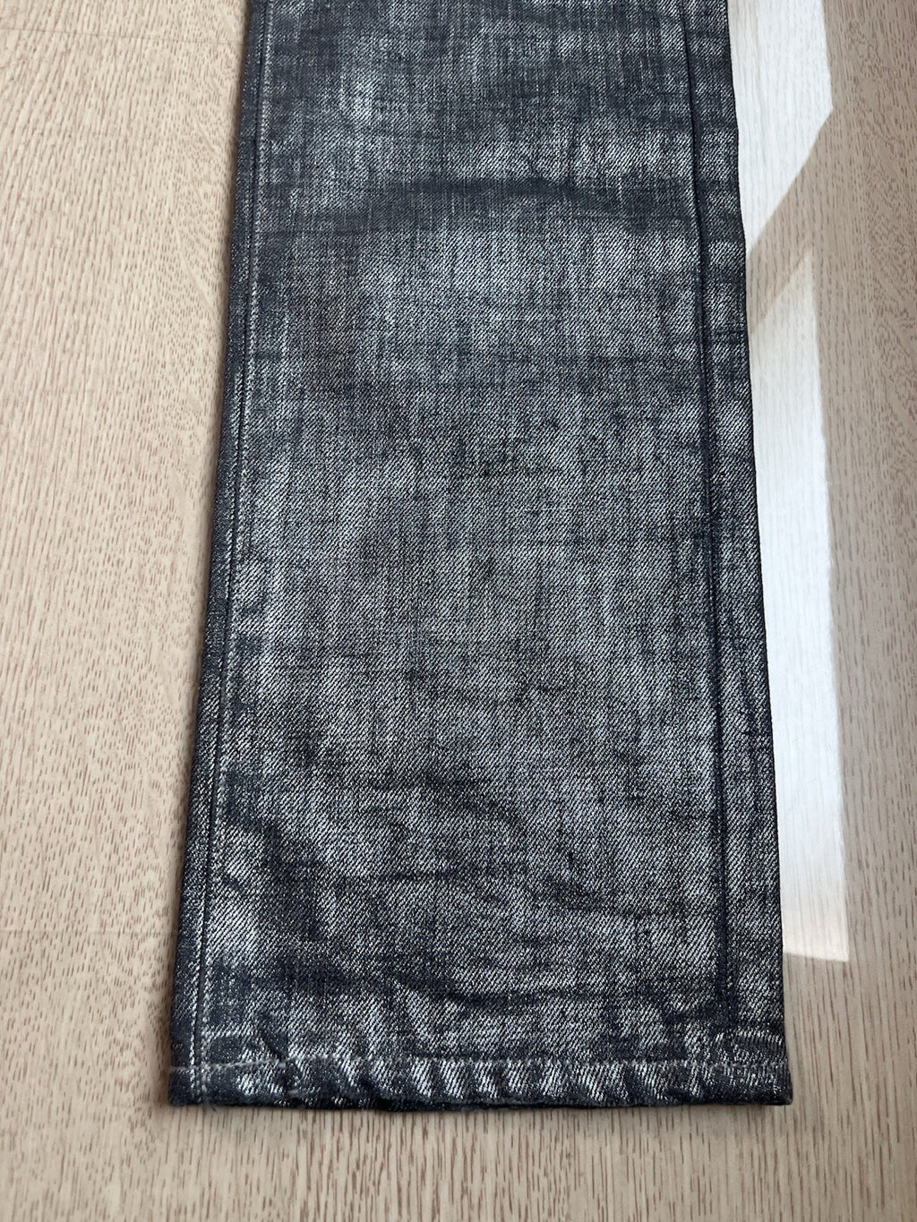 29 dior homme 06 radioactive silver denim pants jeans