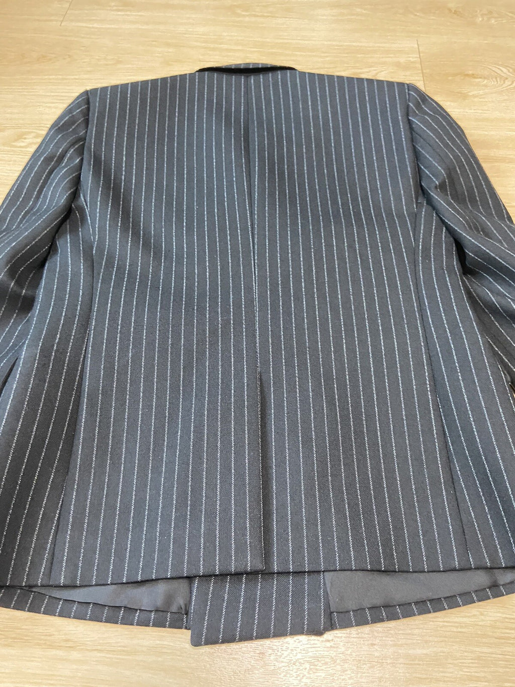 48 Saint Laurent FW19 Pin striped blazer suit jacket