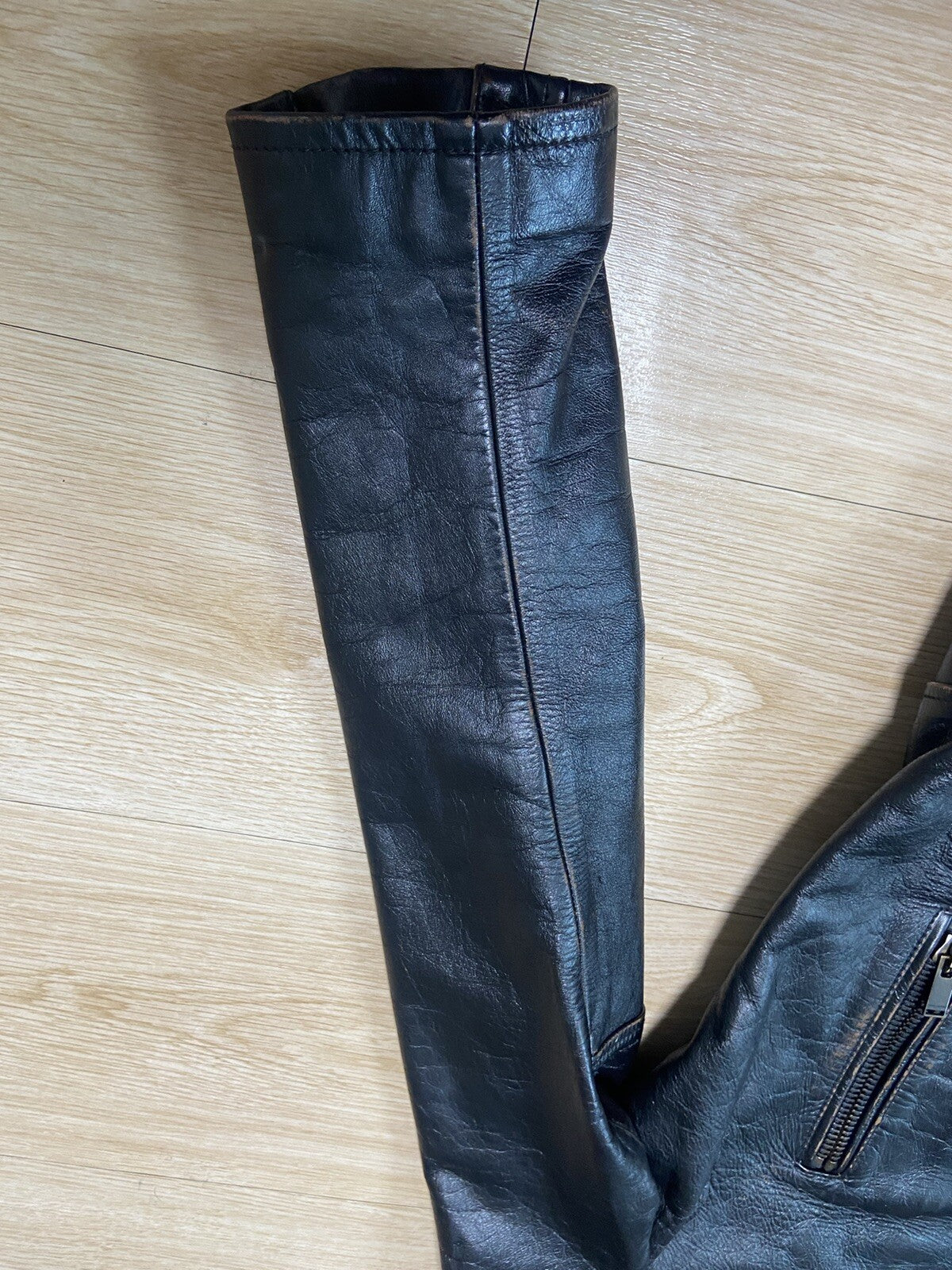 46 Saint Laurent 1971 printing L01 rider leather jacket