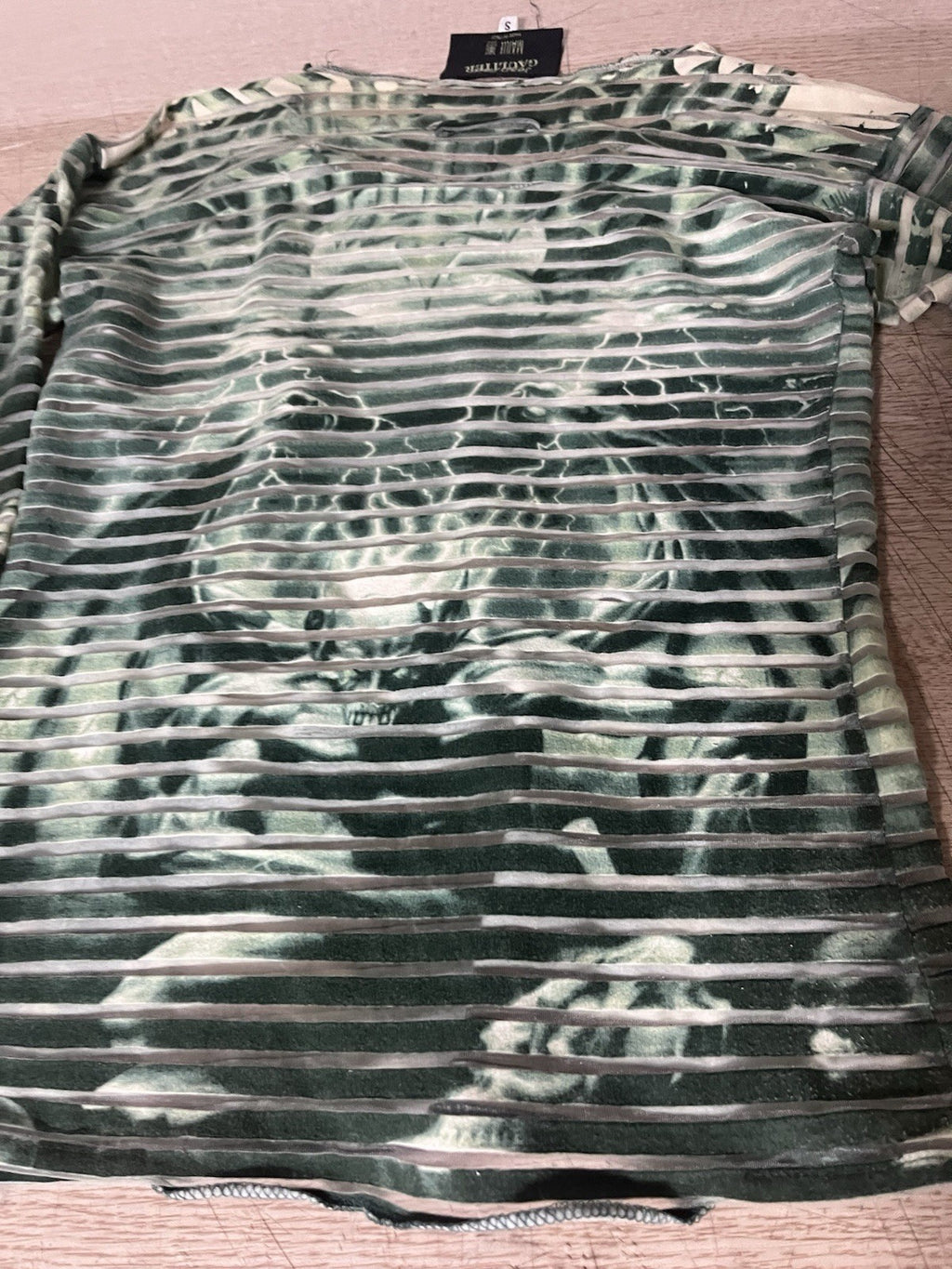 S Jean paul gaultier Ss01 Vintage maille femme Gargoyle power net Long Sleeve