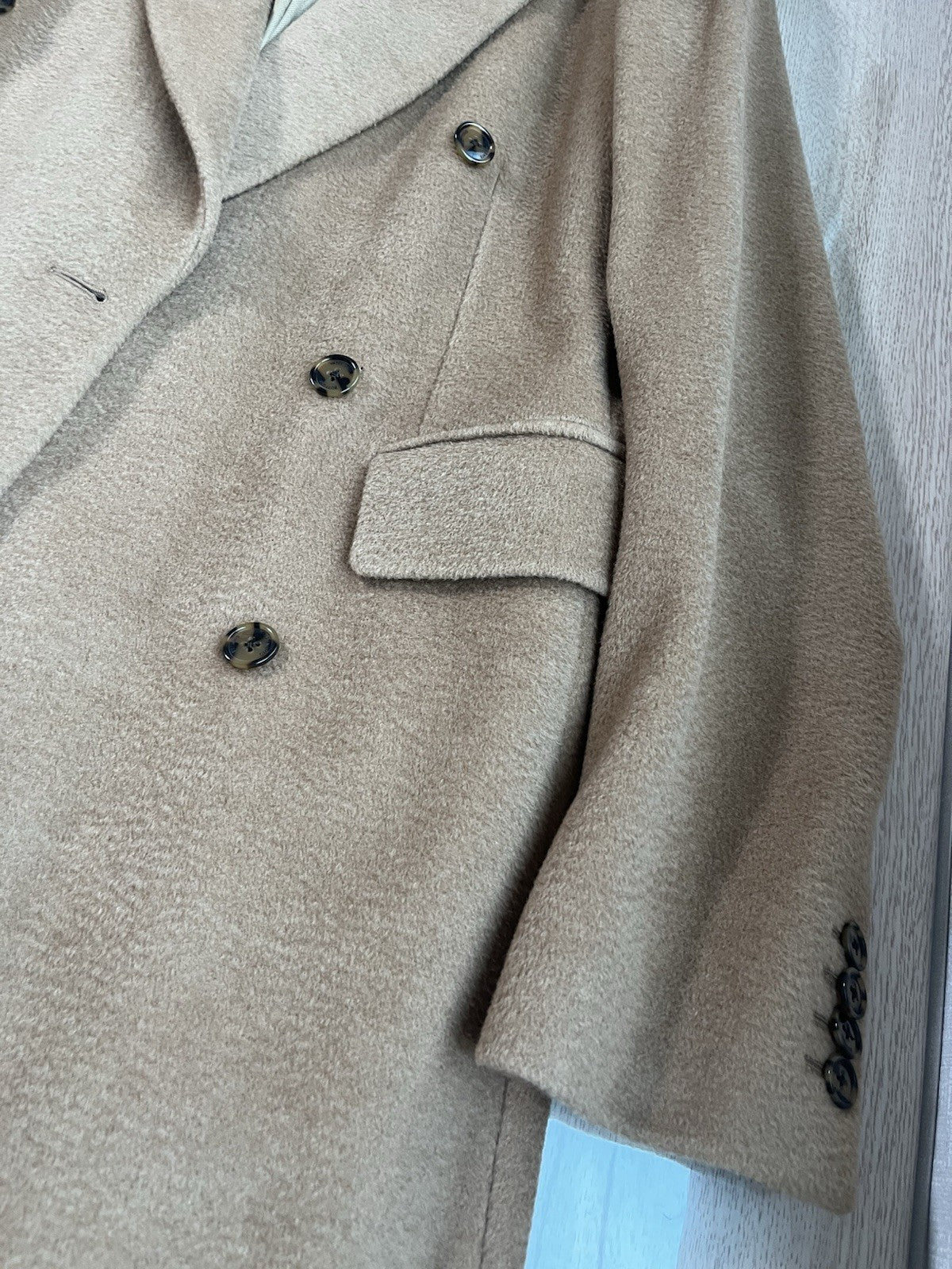 XS Vetements fw17 baby camel wool double breasted coat