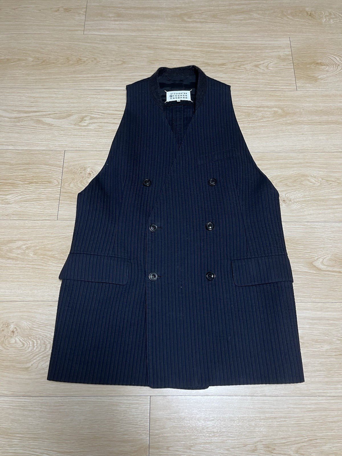 50 Maison Margiela 6B striped sleeveless blazer jacket vest