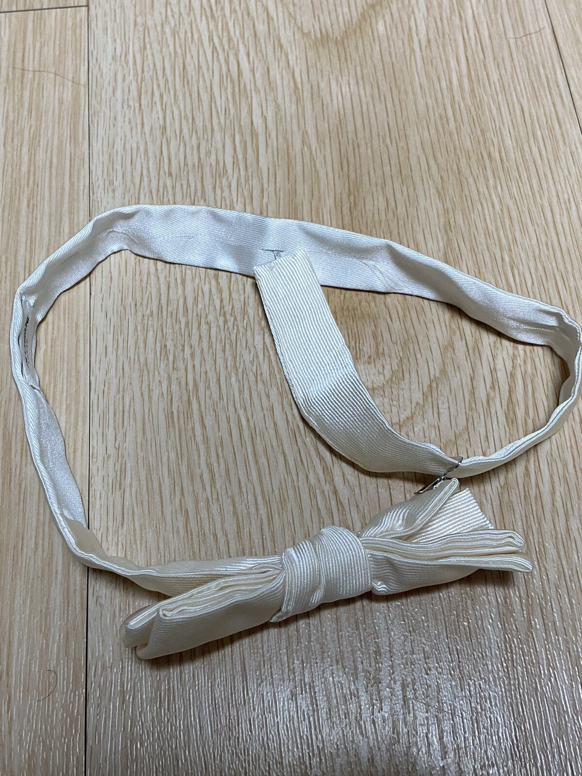 OS Saint laurent Silk bow tie