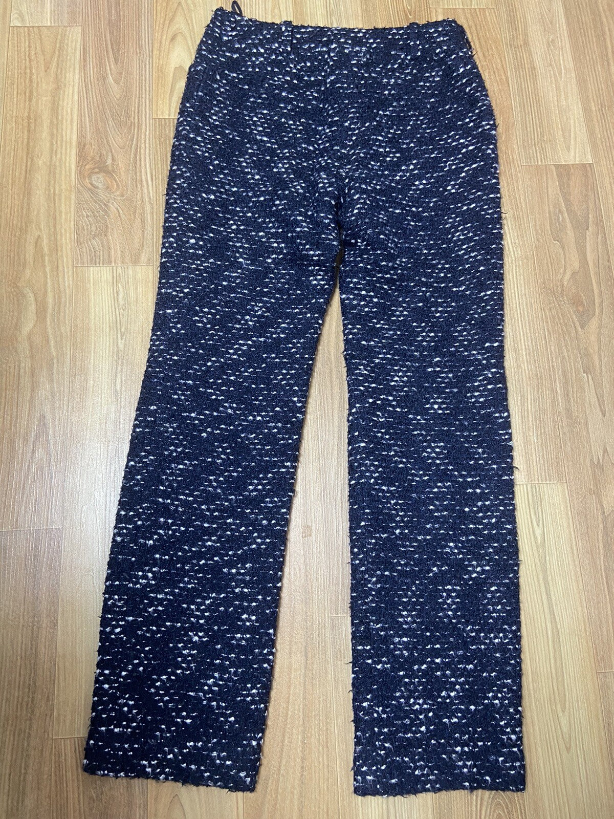 38 Chanel aw04 black navy white tweed pants