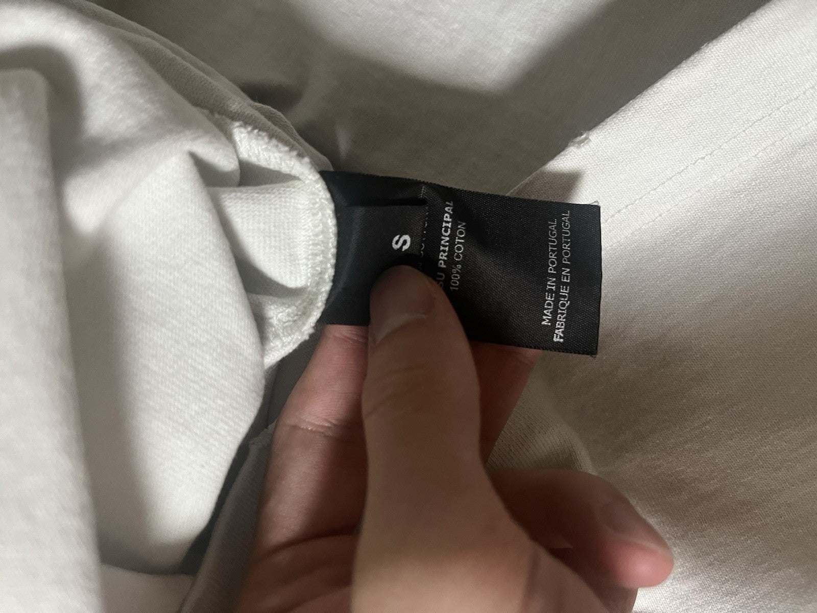 S vetements SILK ROAD distressed oversized long sleeve shirt