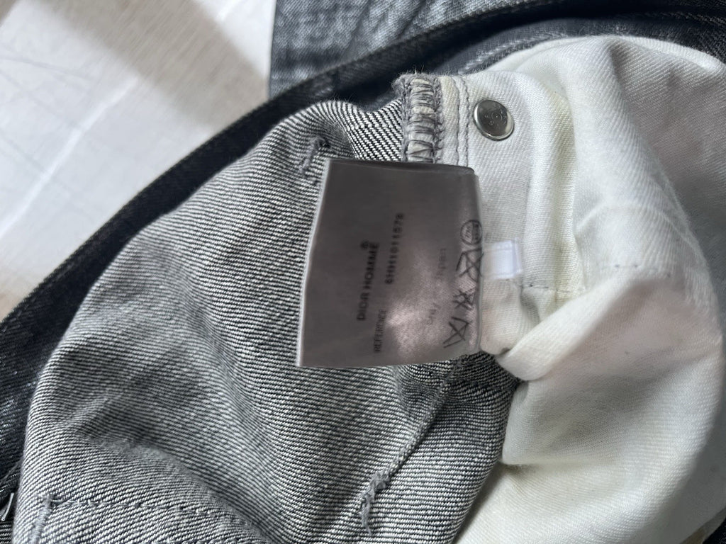 29 dior homme 06 radioactive silver denim pants jeans