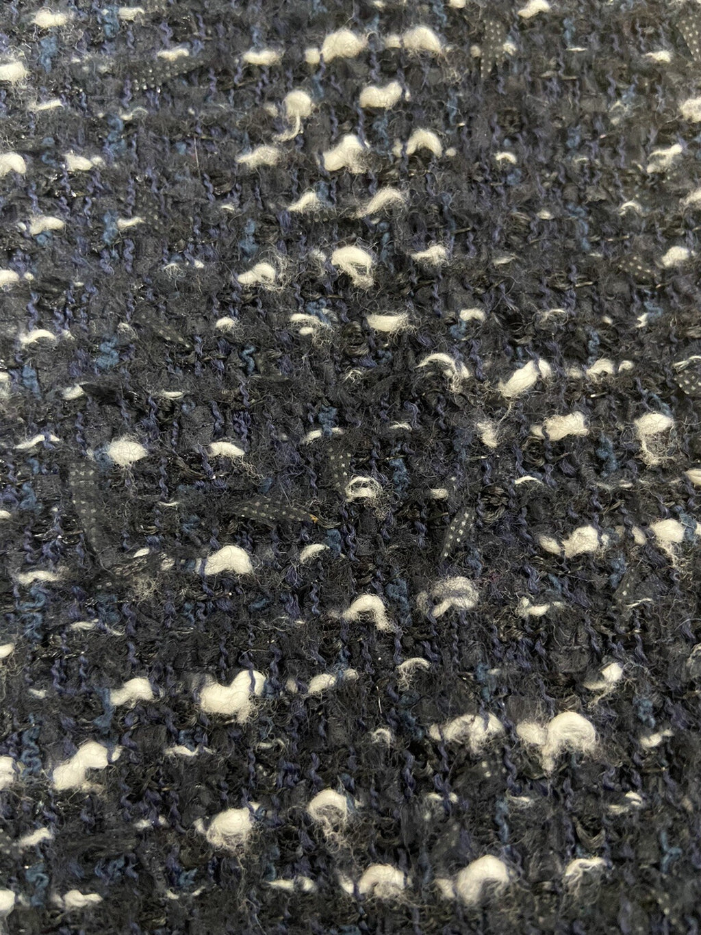 38 Chanel aw04 black navy white tweed pants