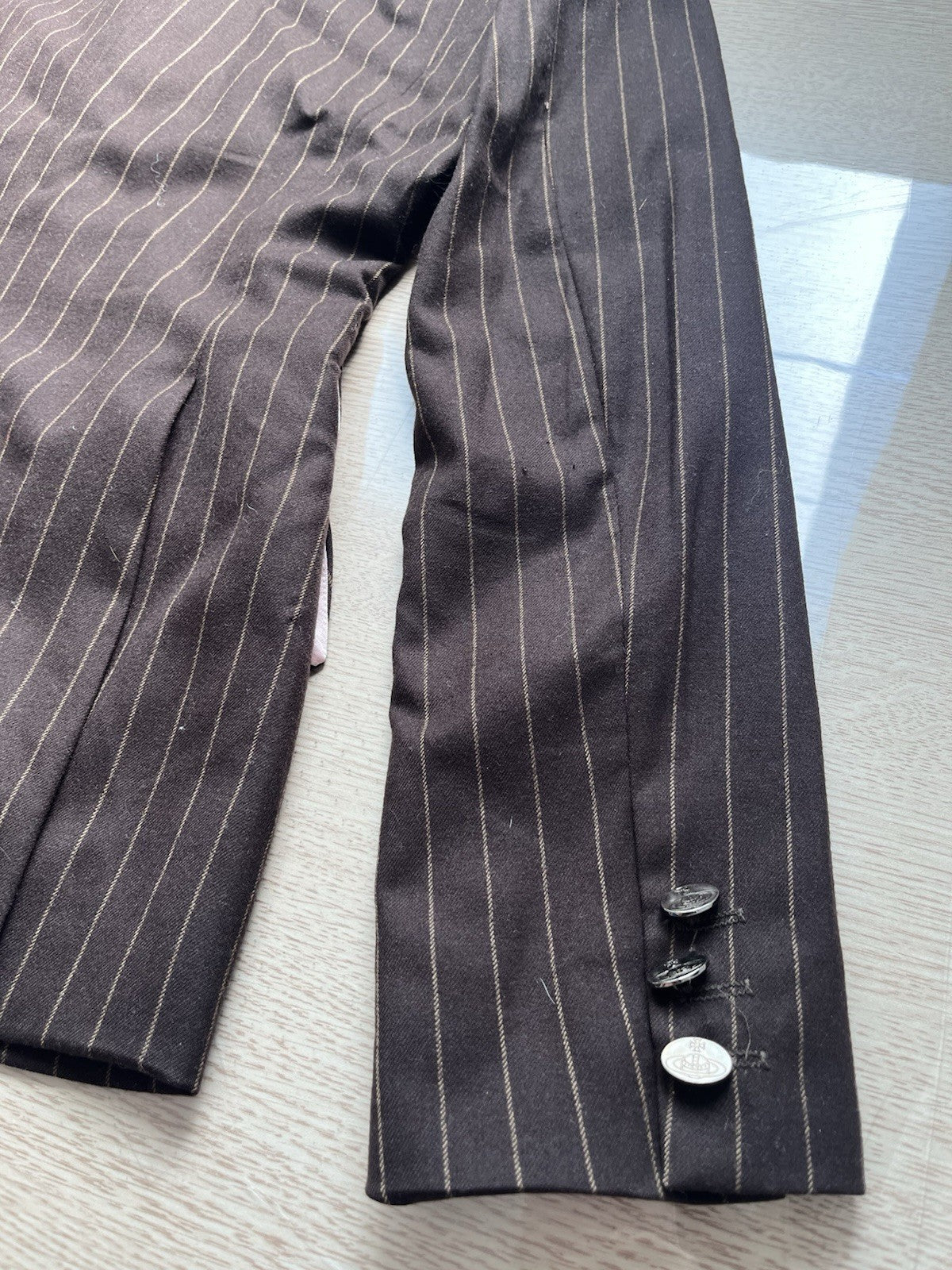 10 Vivienne Westwood GOLD LABEL vintage hourglass pinstripe blazer jacket