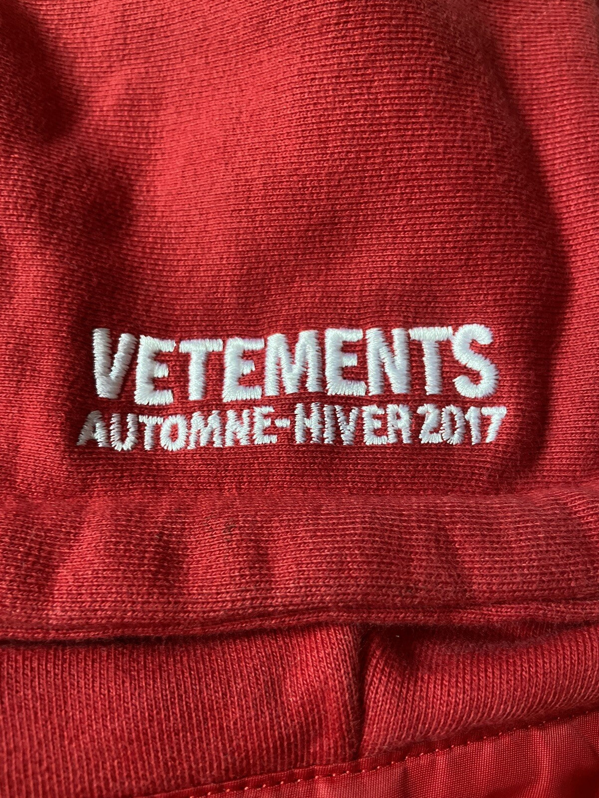 XS VETEMENTS fw16 Oversized RED bomber jacket