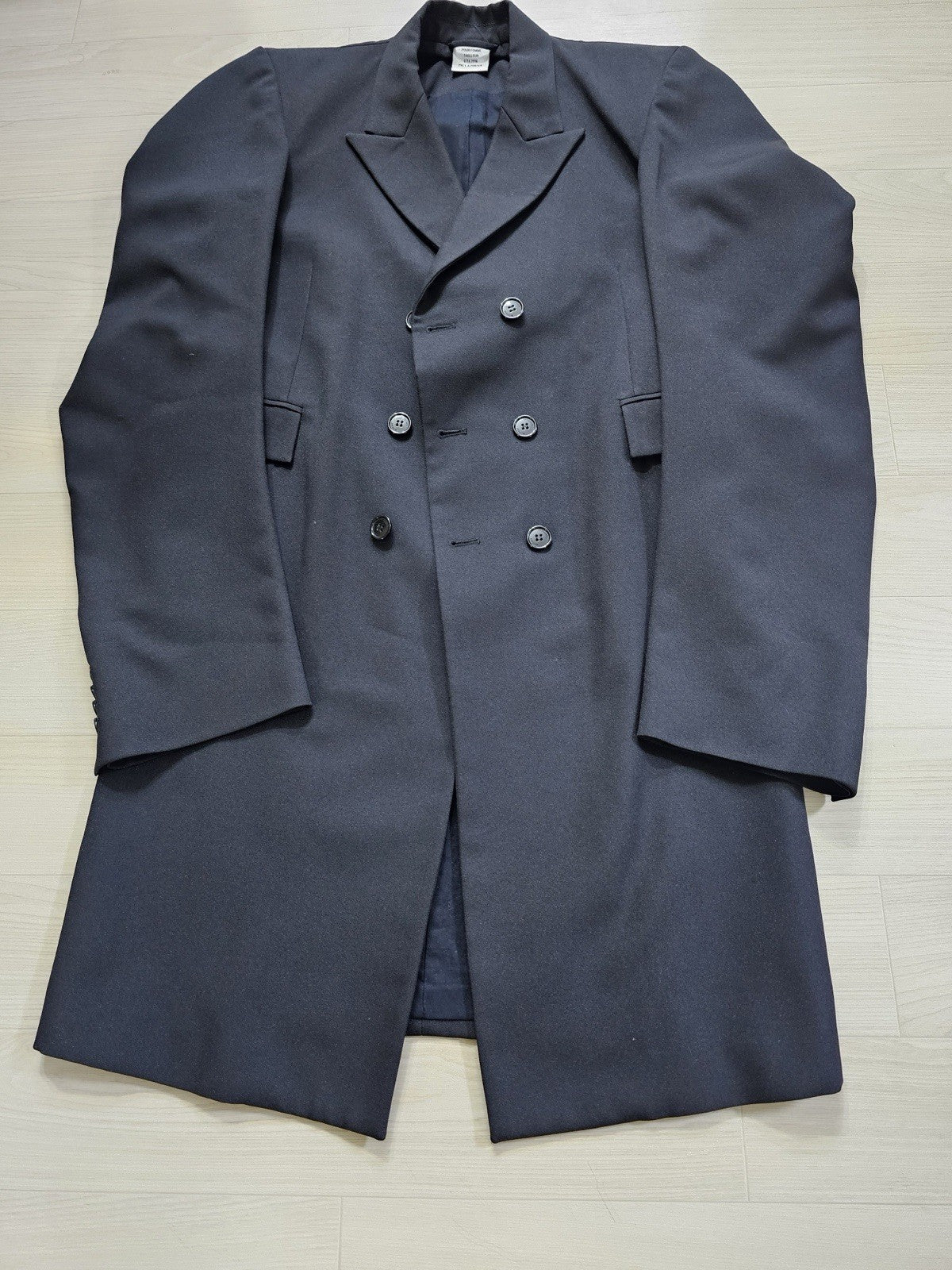 XS Vetements SS16 power shoulder long coat
