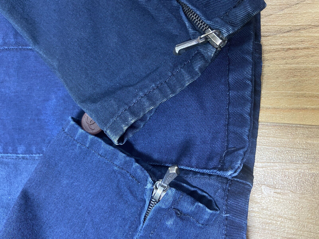 38 Chanel three buttons denim jacket
