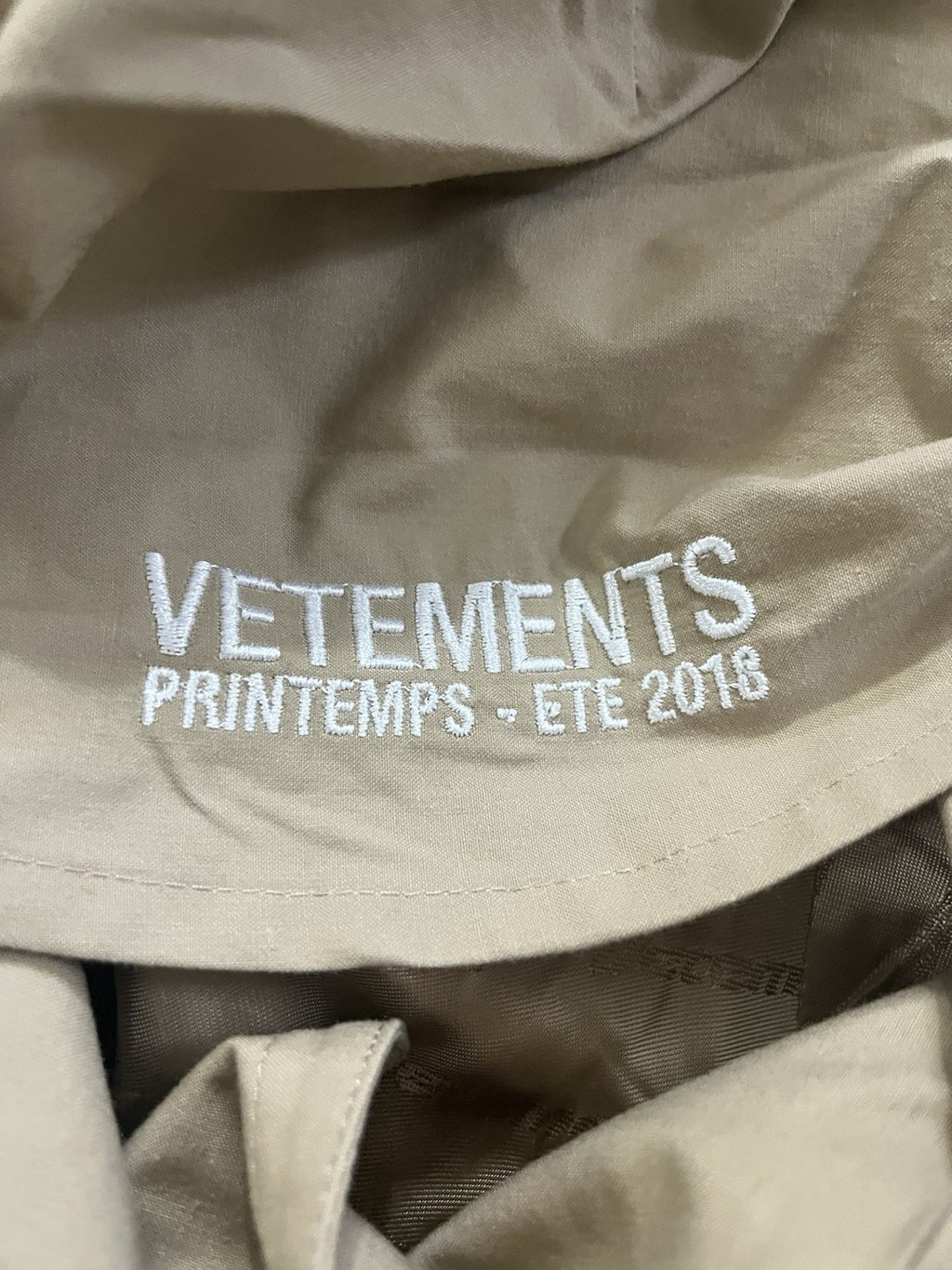 S Vetements back logo Arm Tape logo oversized trench coat Jacket