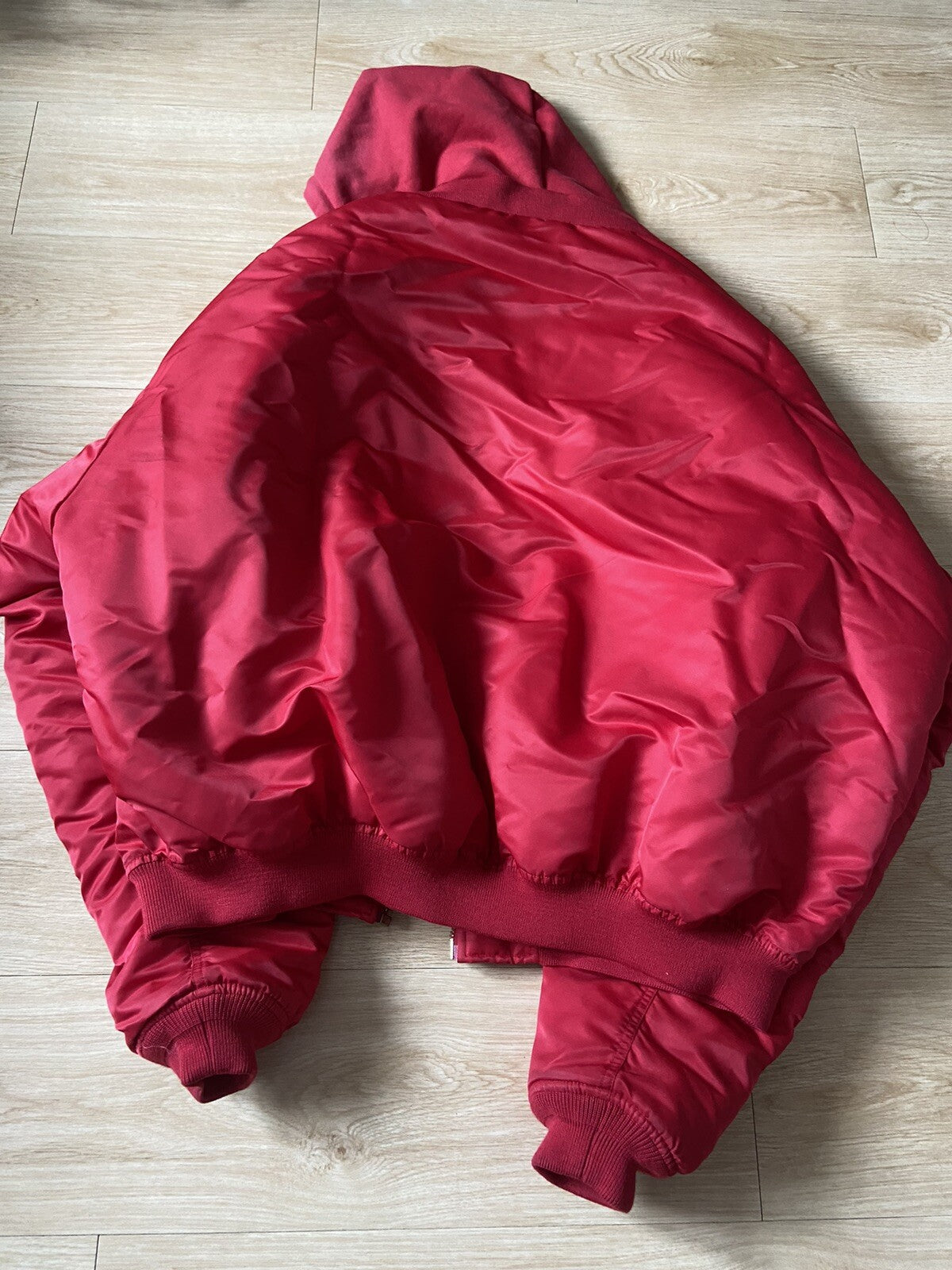 XS VETEMENTS fw16 Oversized RED bomber jacket