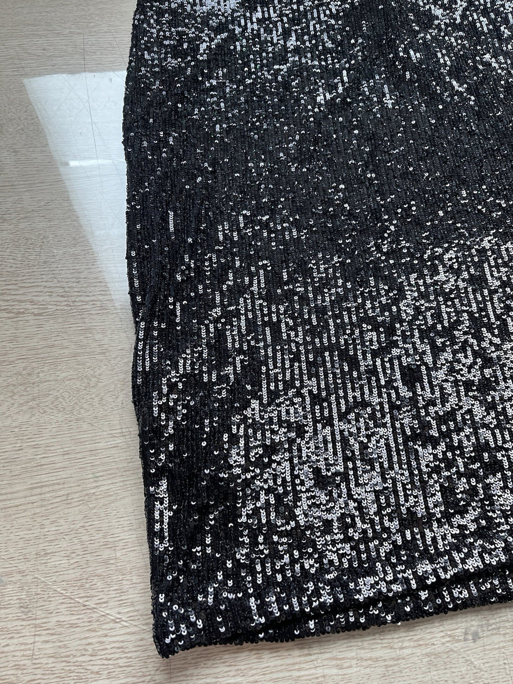 46 saint laurent full sequin sleeveless polo shirt top