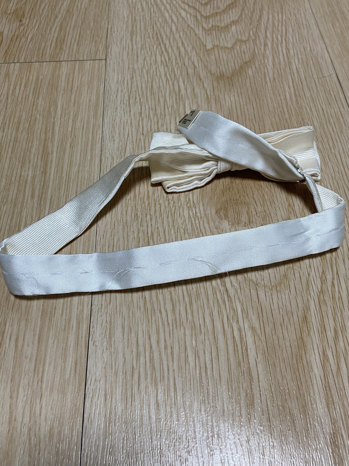 OS Saint laurent Silk bow tie