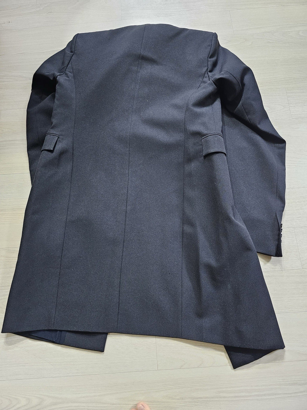XS Vetements SS16 power shoulder long coat