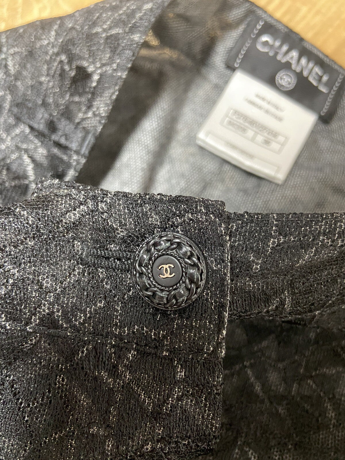 36 Chanel Triangle mesh viscose pants jeans