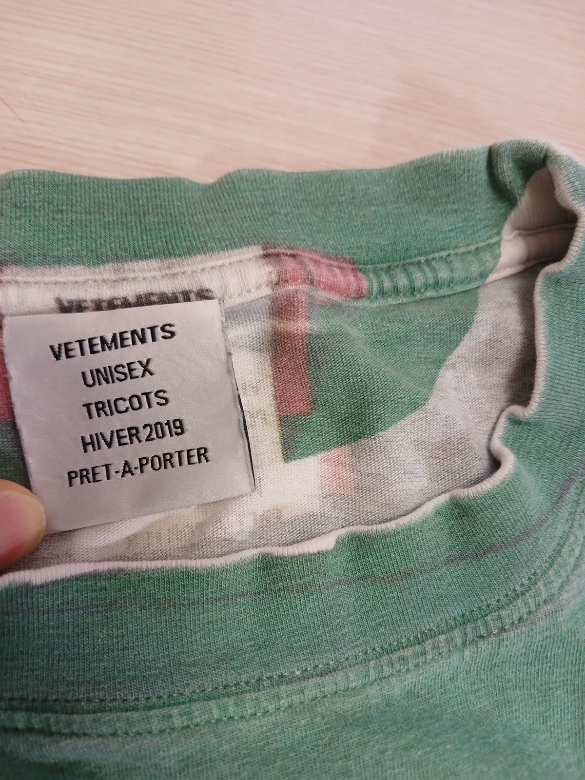 M Vetements hug me I don’t care thanks oversized t shirt