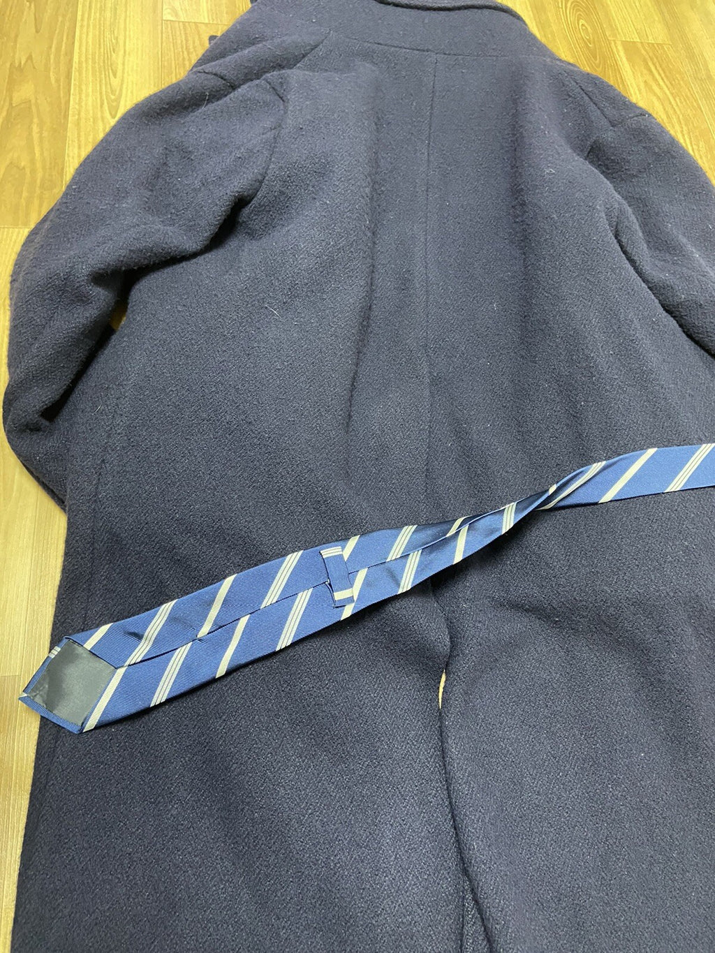 Xs Vetements oversized TIE leather trim VAGABOND wool coat