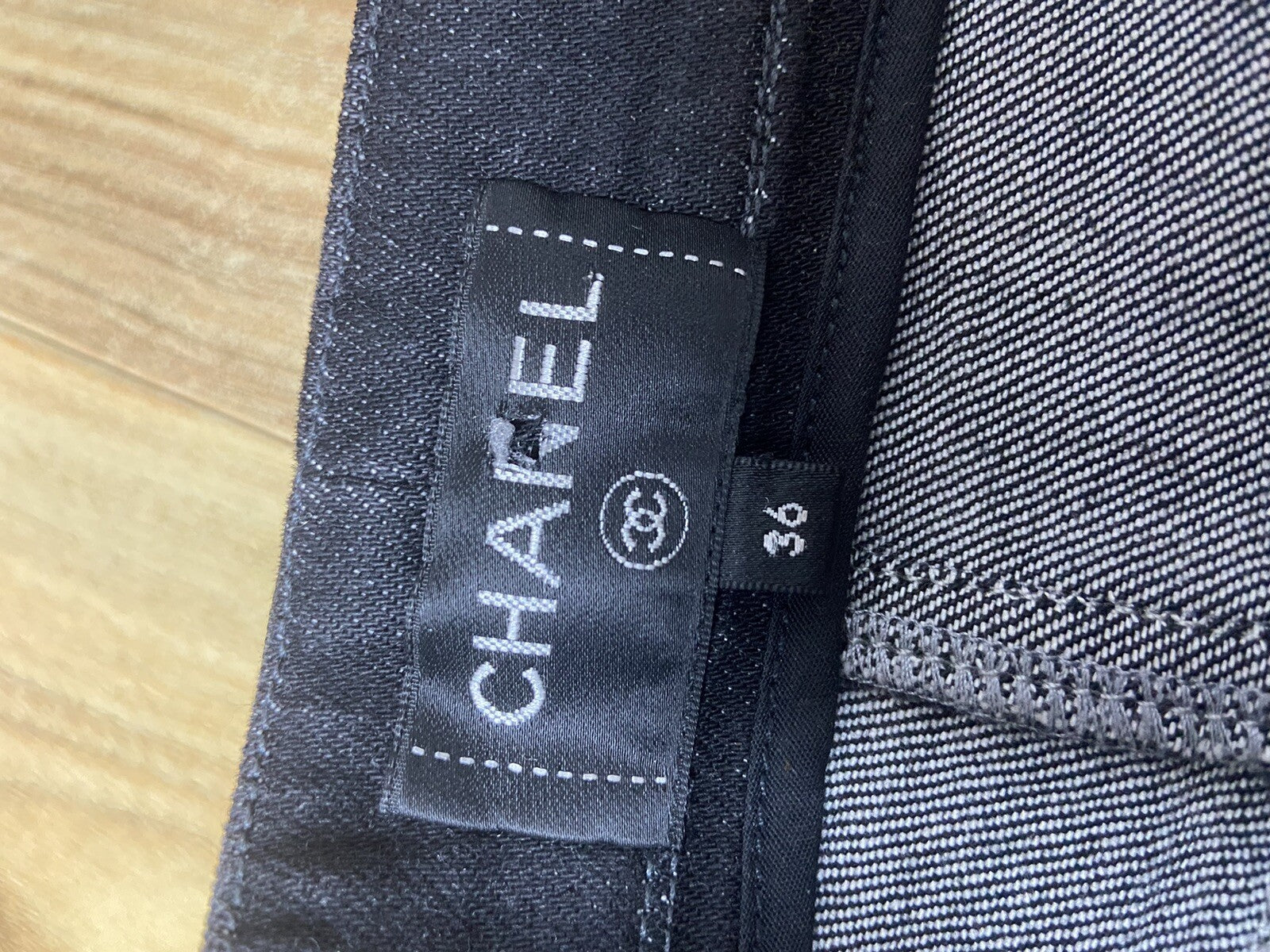 36 Chanel waist tie ribbons denim pants jeans