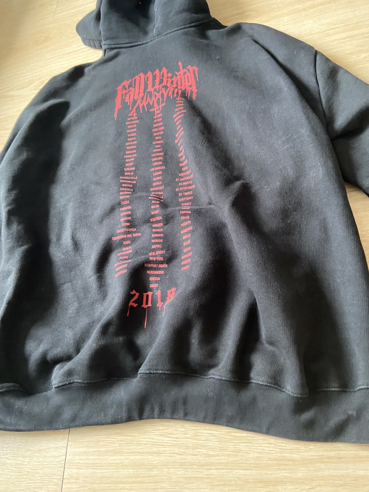 S Vetements CITY METAL red LOGO oversized hoodie
