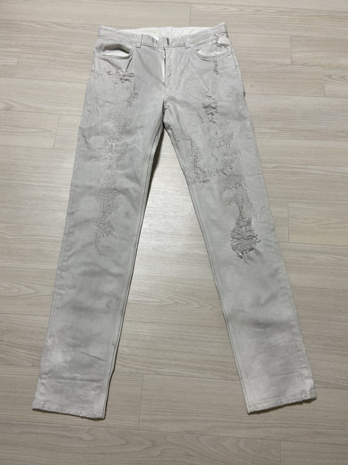 31 Givenchy ss23 distressed vintage effect denim pants