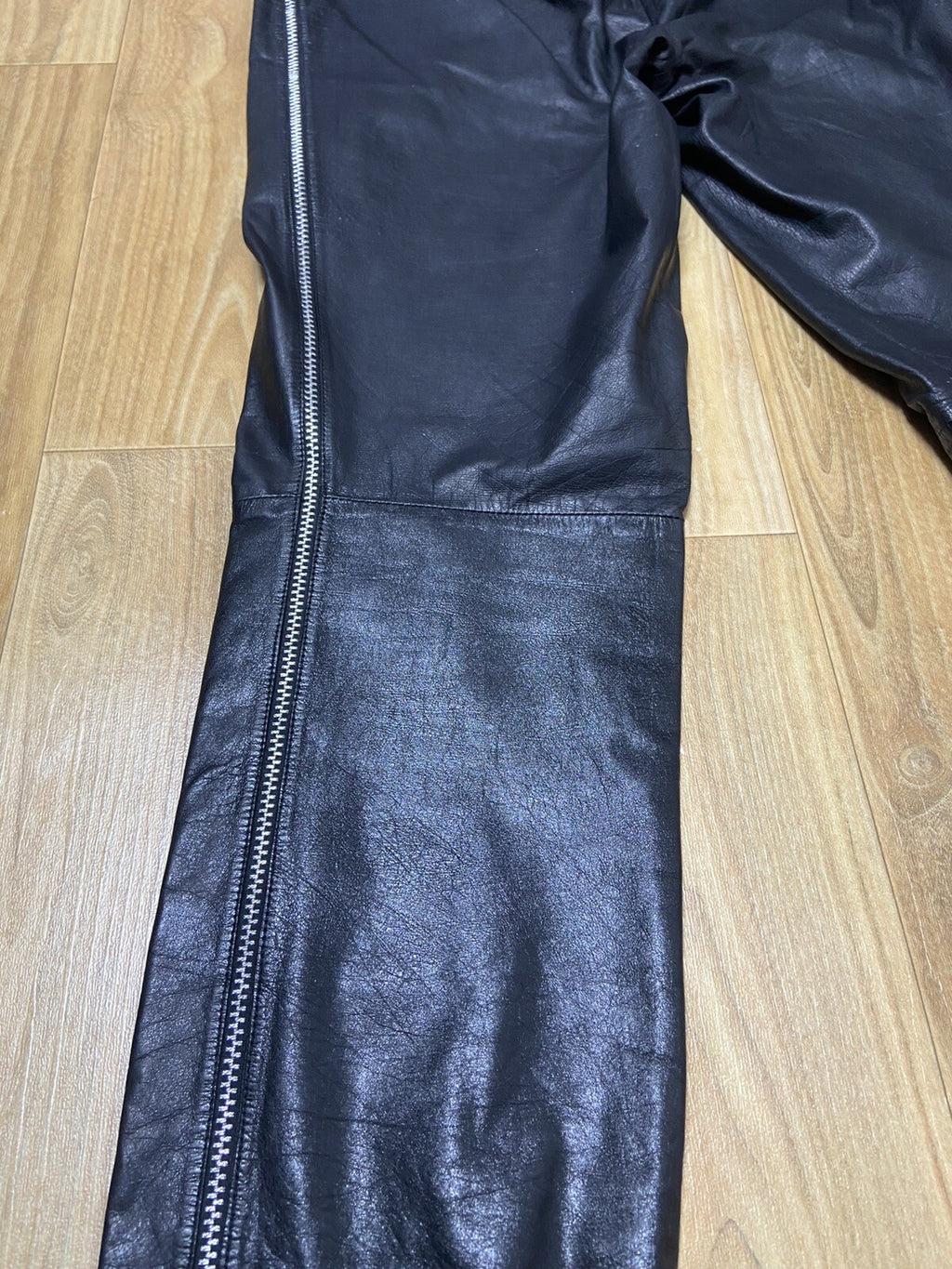 34 Chanel Calfskin leather side zipper biker pants jeans