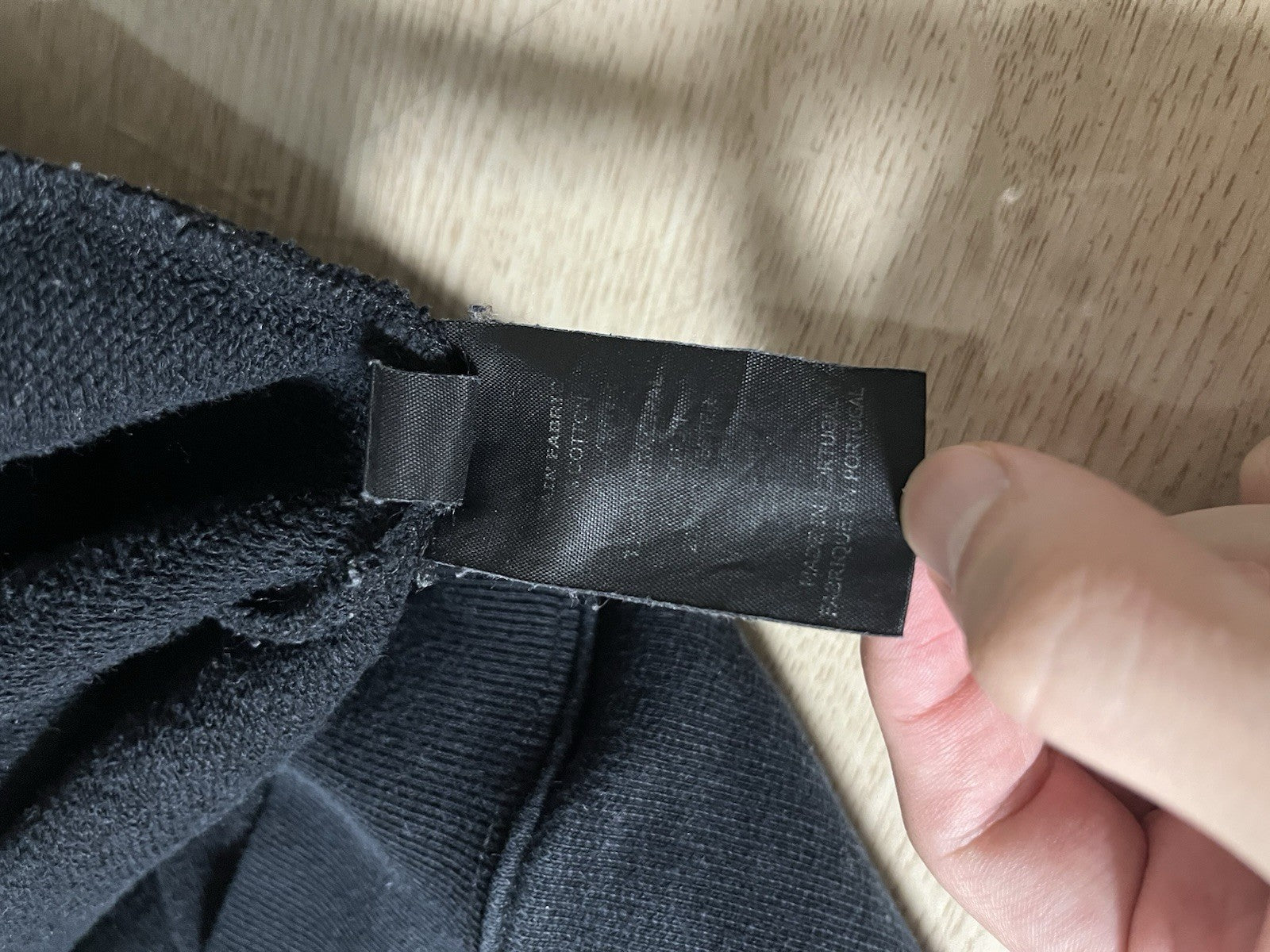 L Vetements SHUT UP oversized hoodie