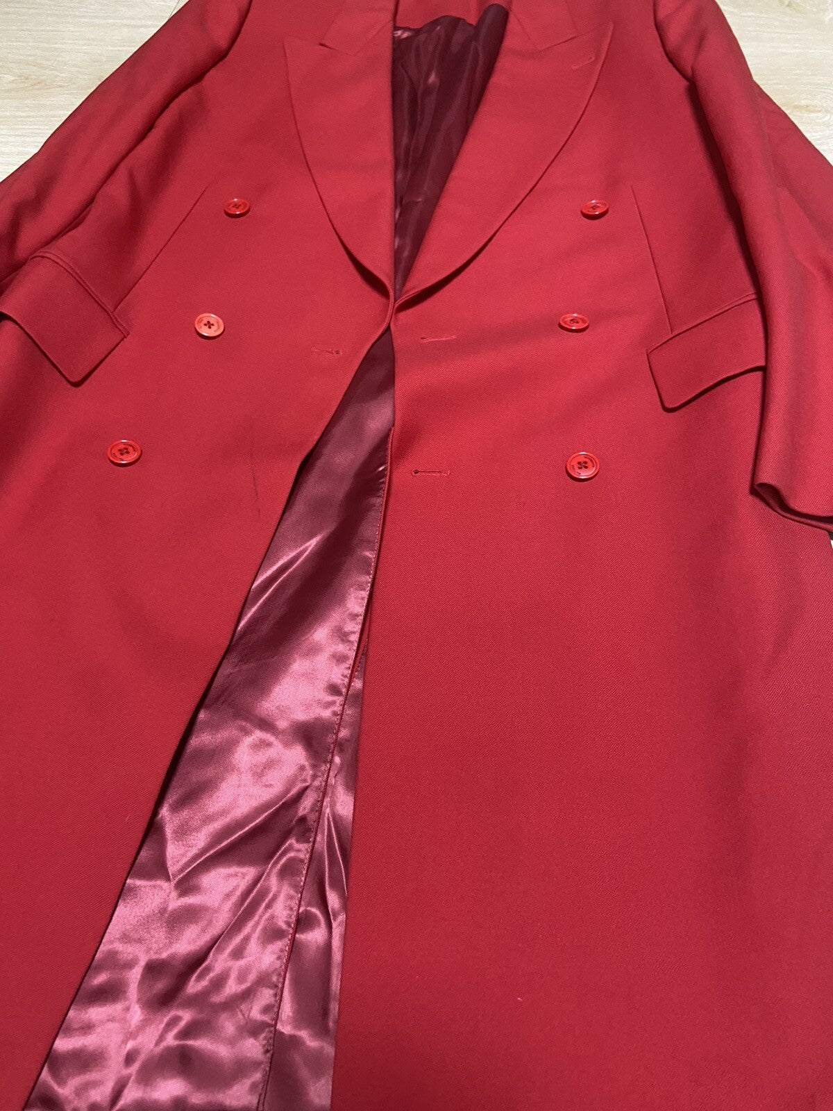 M Vetements FW17 oversized Red coat