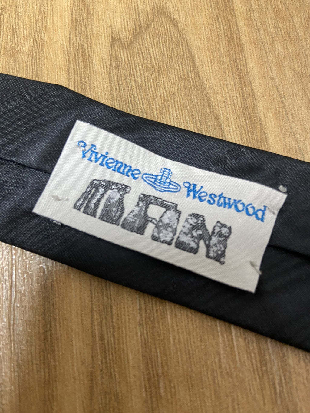 Os Vivienne westwood man black orb silk tie