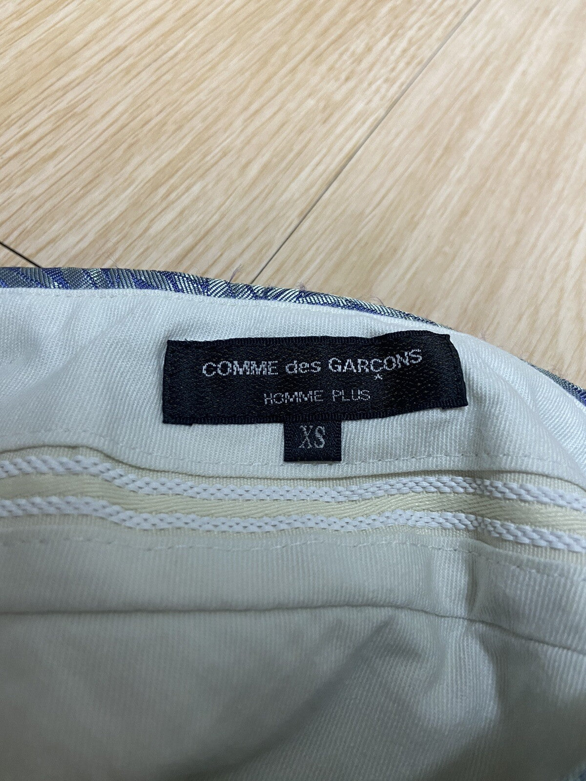XS Comme des garcons Homme plus ss19 feather ballon pants