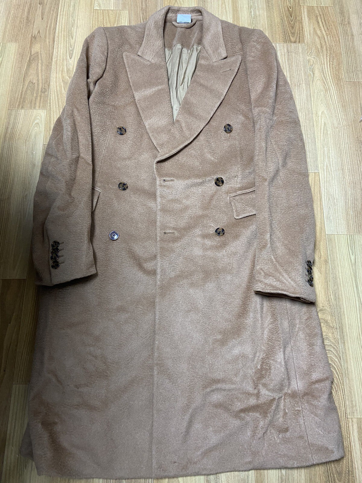 S Vetements FW17 baby Camel wool coat