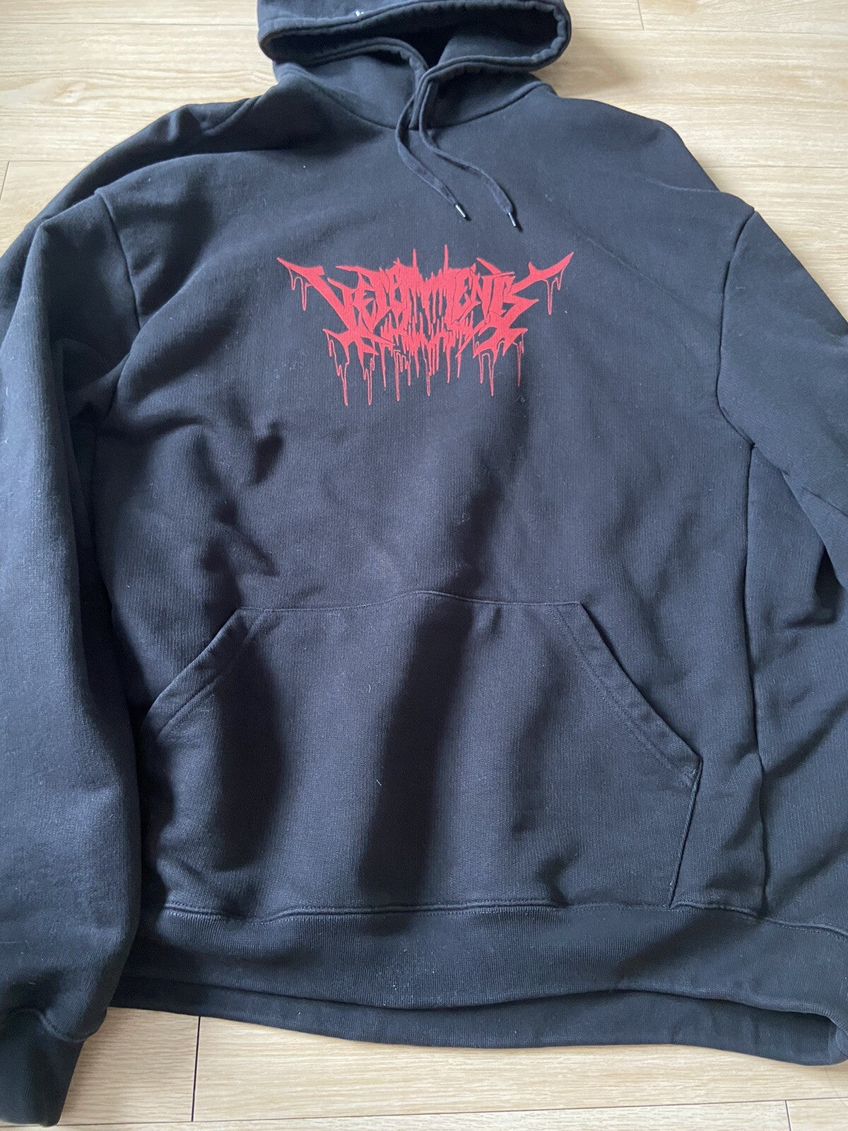 S Vetements CITY METAL red LOGO oversized hoodie
