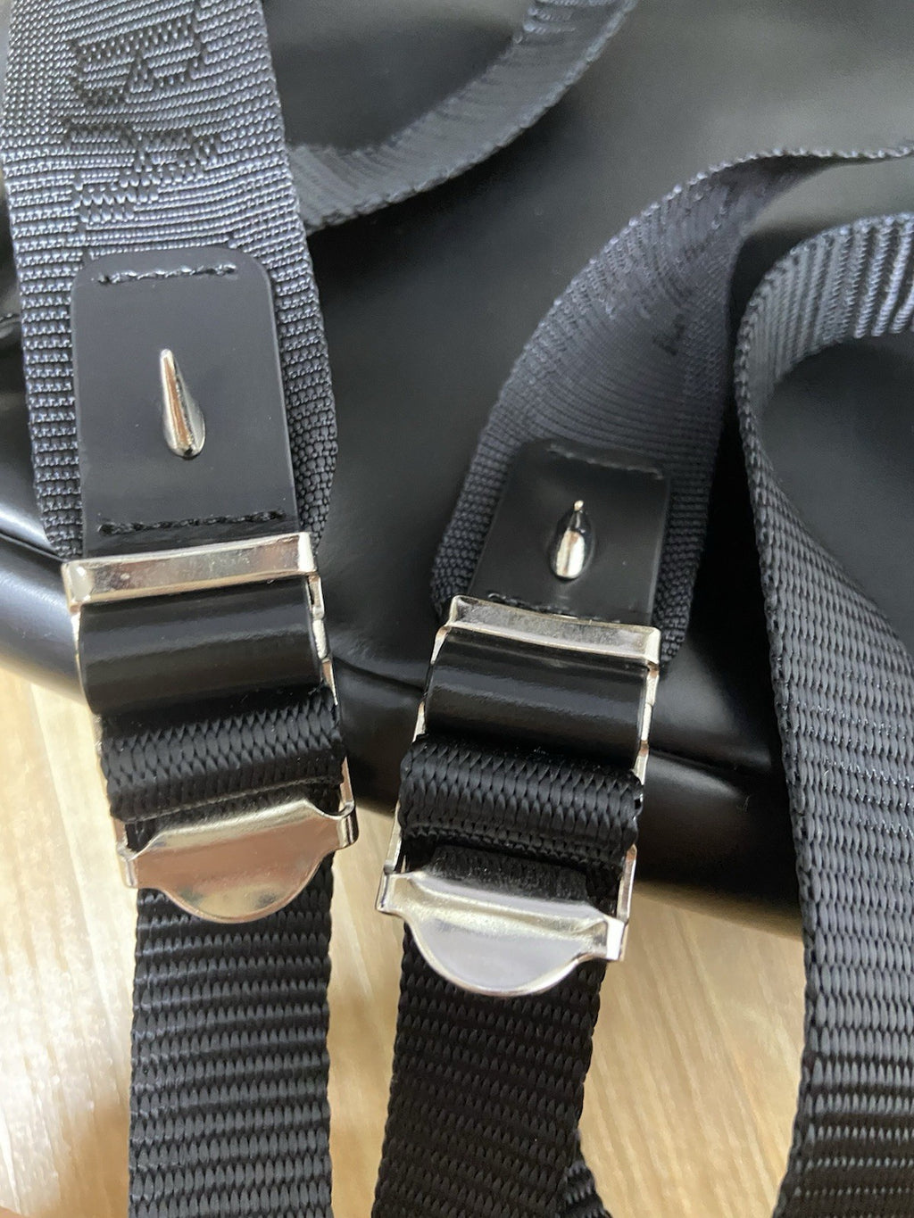 Os Undercover Leather SPIKE studded mini backpack