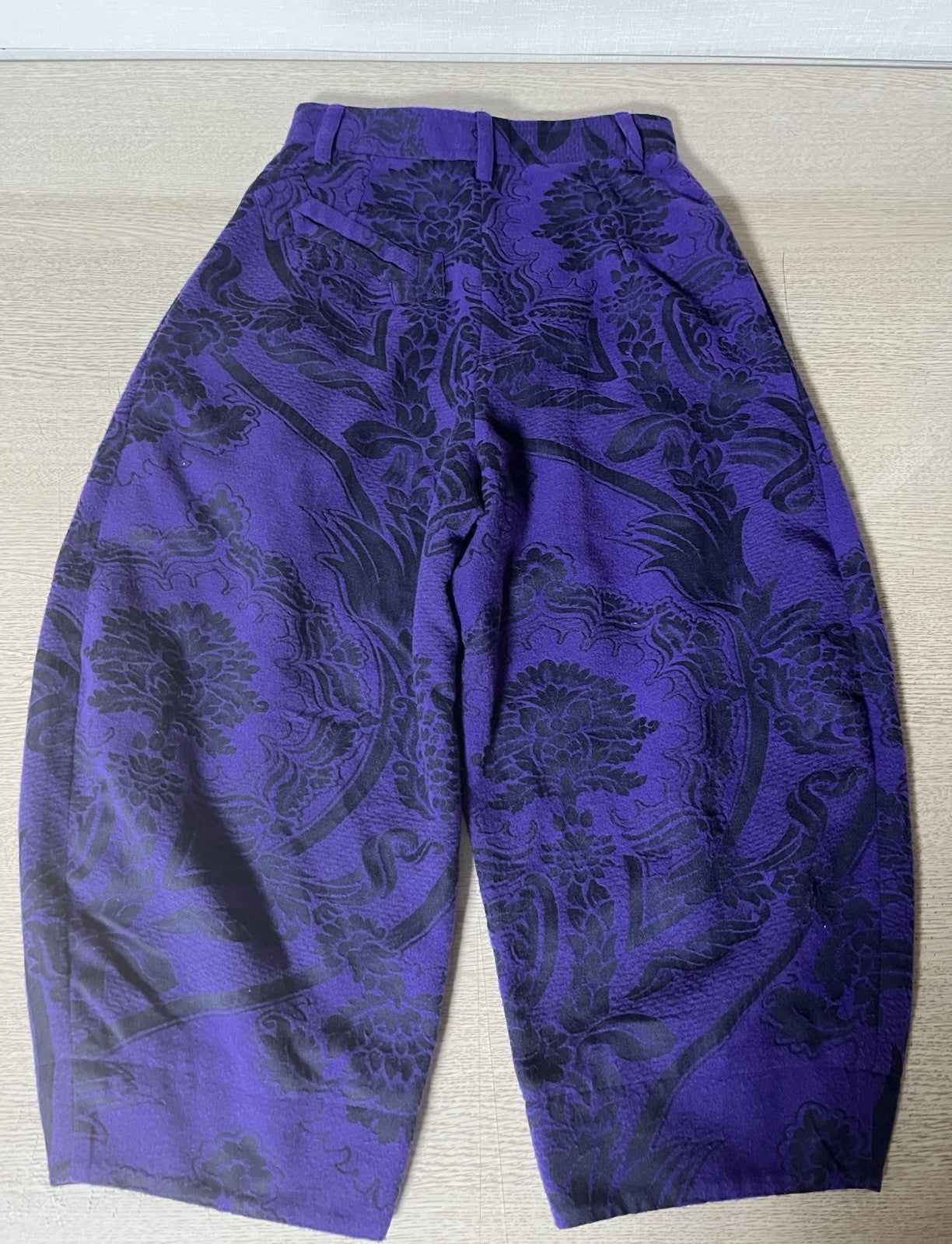 10 Vivienne Westwood gold label floral wide Ballon Fit cropped pants