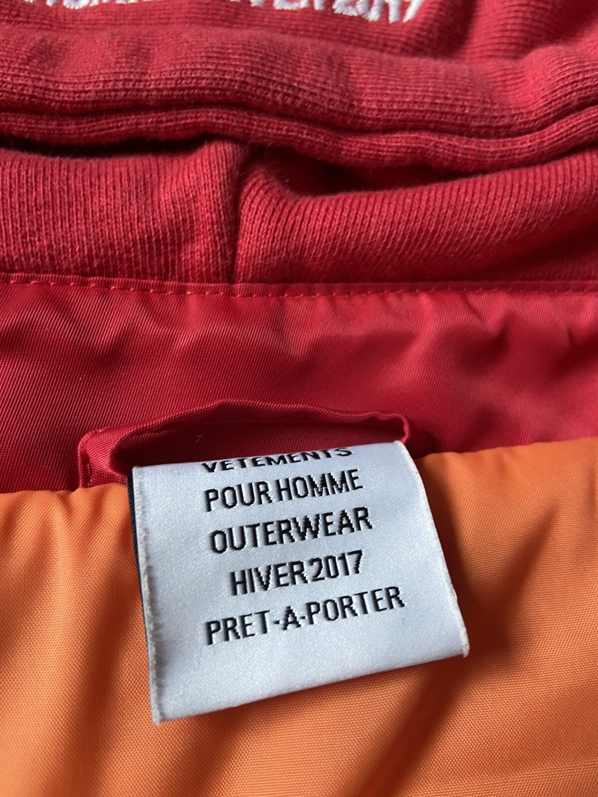 XS VETEMENTS fw16 Oversized RED bomber jacket