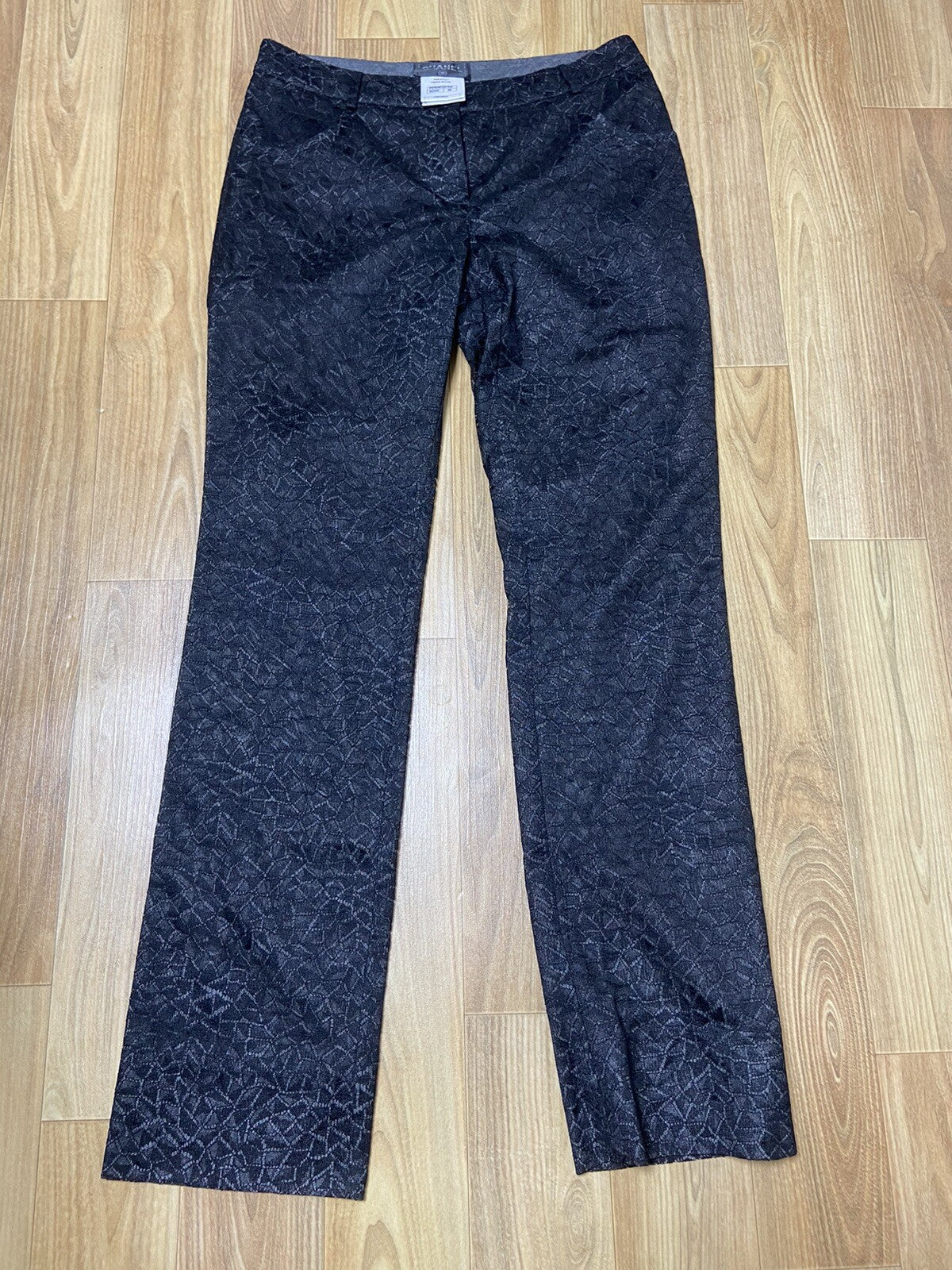 36 Chanel Triangle mesh viscose pants jeans