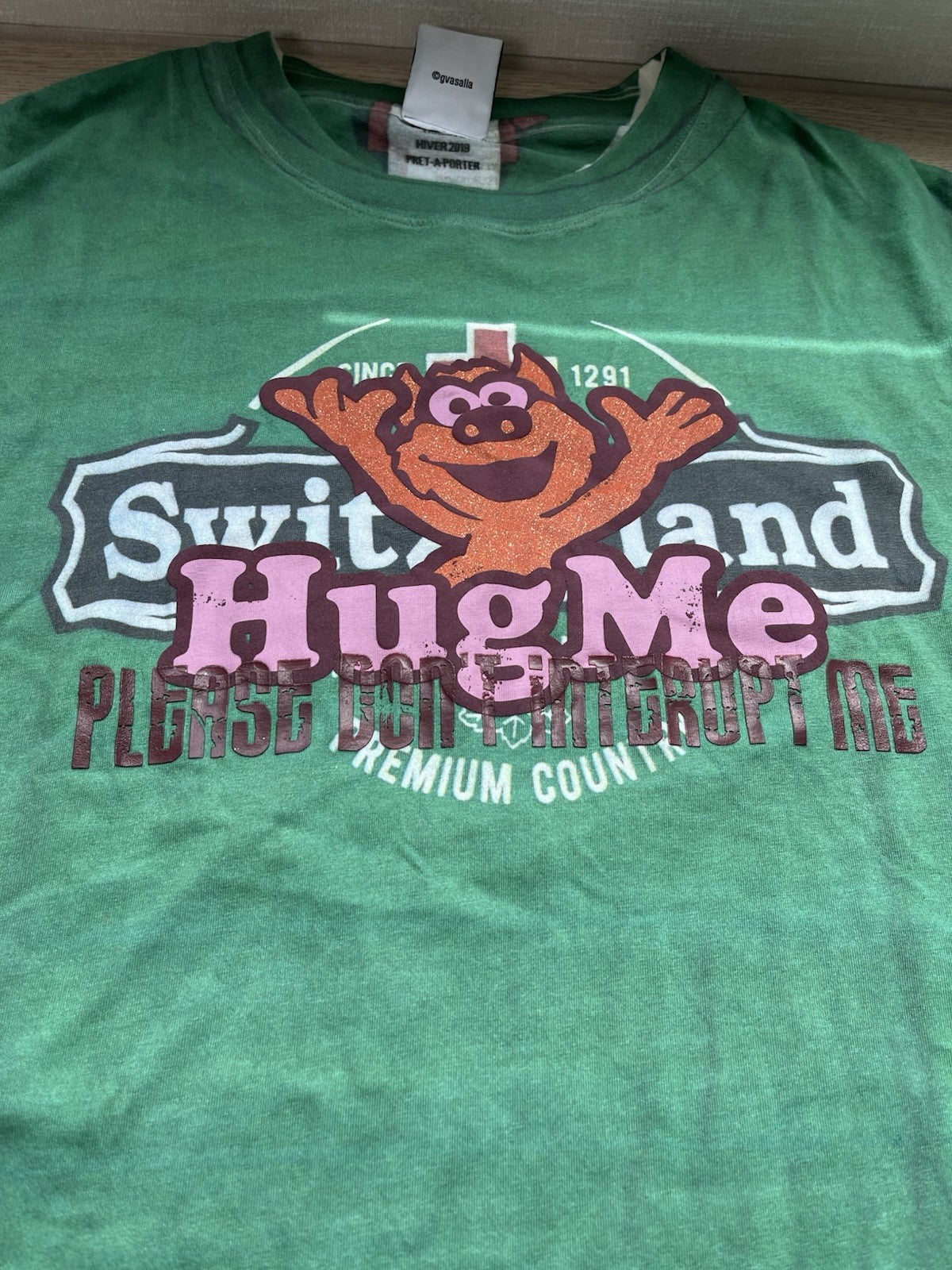 M Vetements hug me I don’t care thanks oversized t shirt