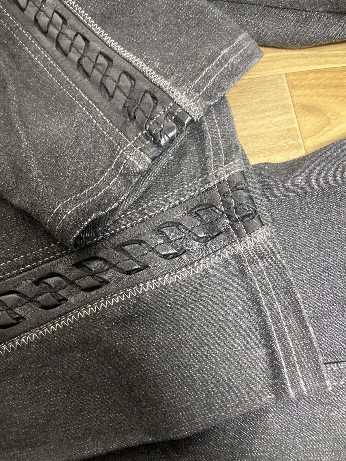 40 Christian Dior Leather trimmed denim pamts jeans