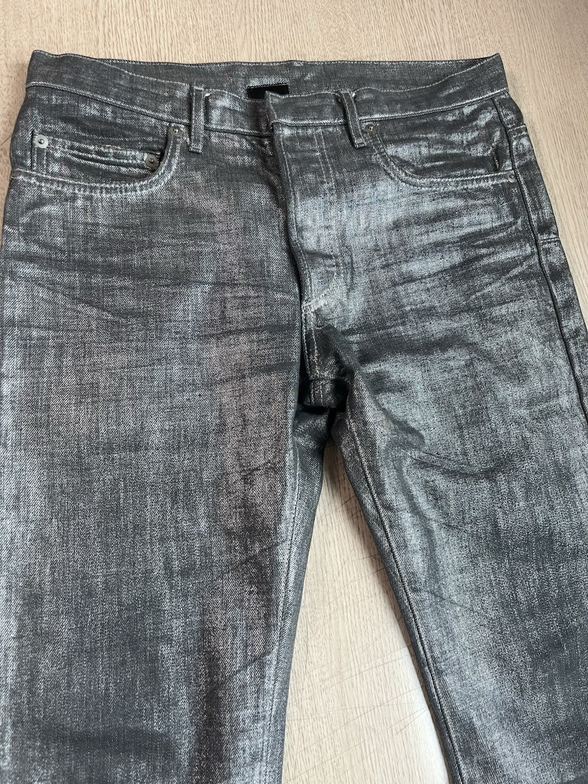 29 dior homme 06 radioactive silver denim pants jeans