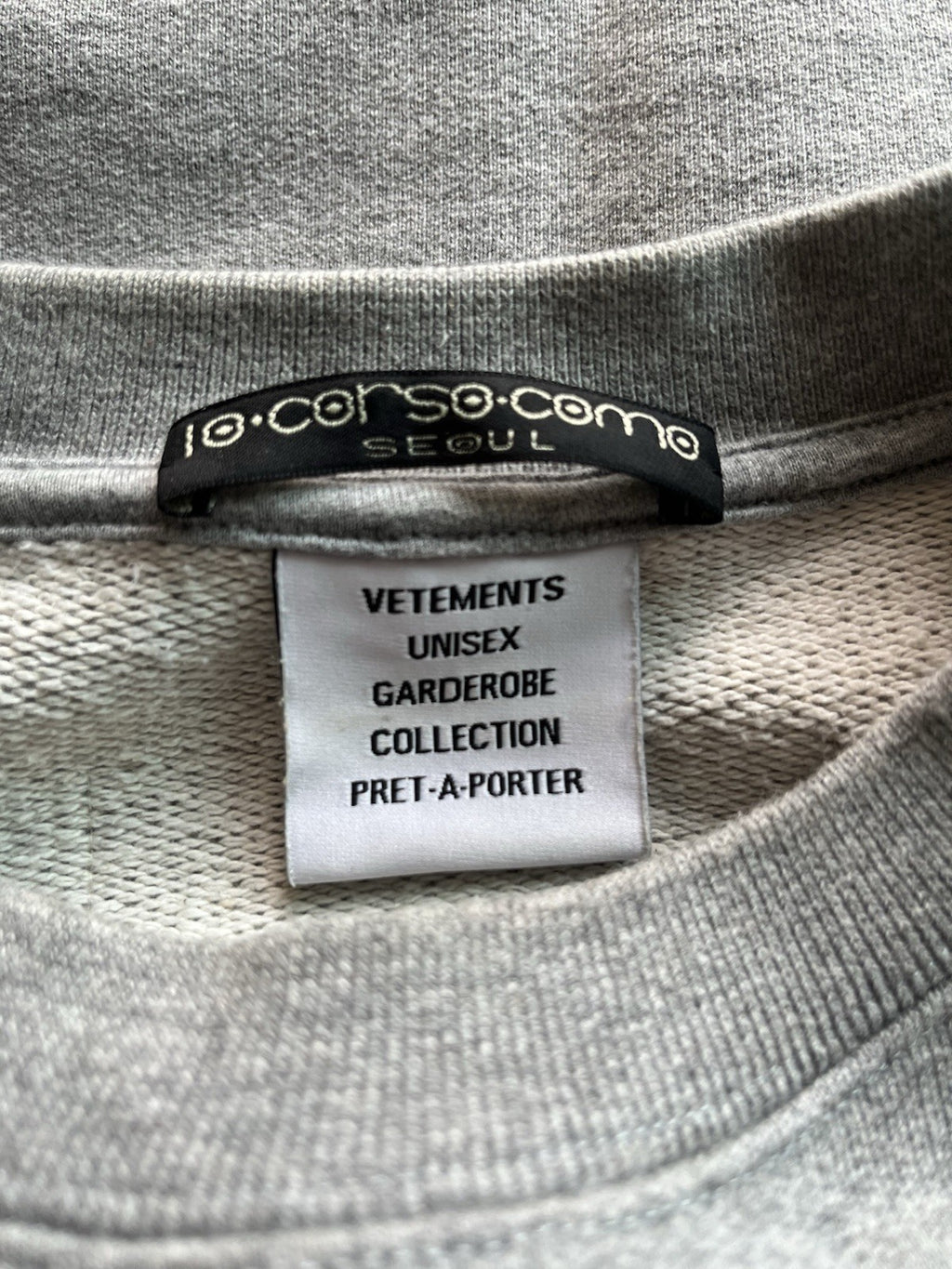 XS Vetements cutiest of the fruits oversized sweatshirts