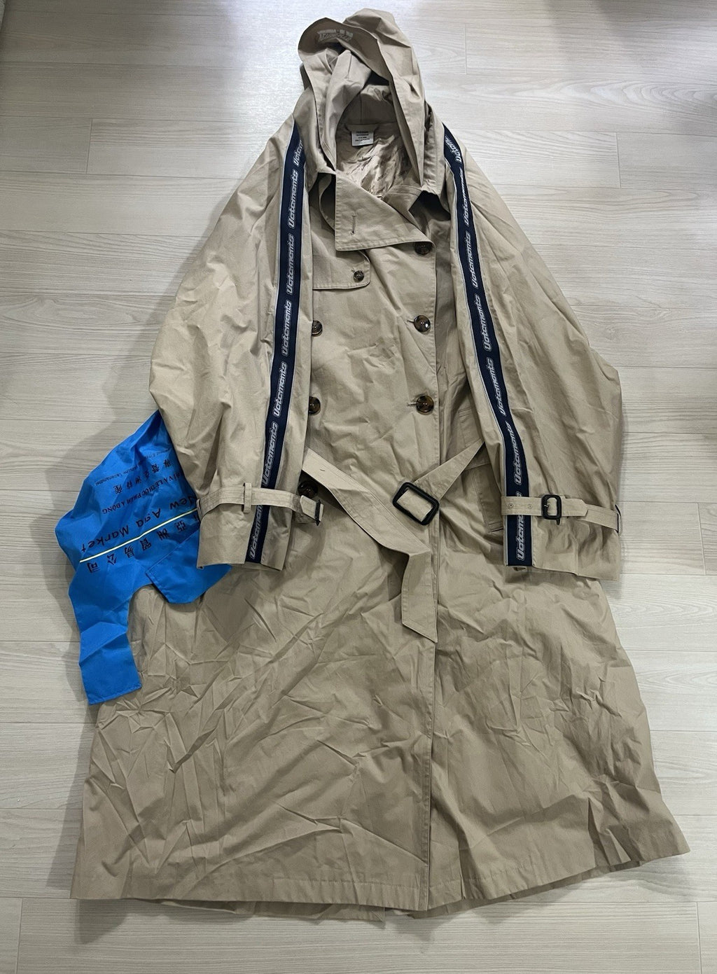 S Vetements back logo Arm Tape logo oversized trench coat Jacket